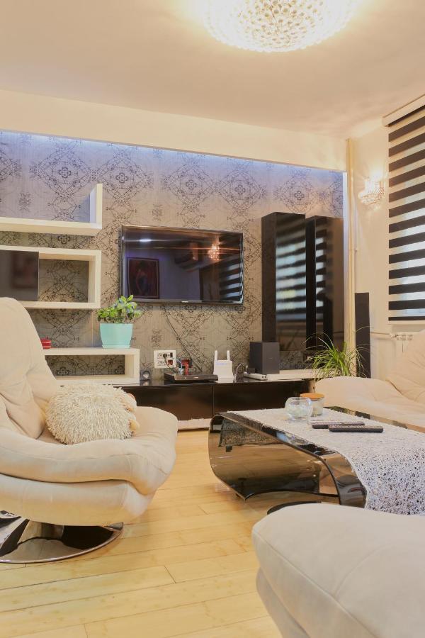 Diamond Butterfly Apartment 斯科普里 外观 照片