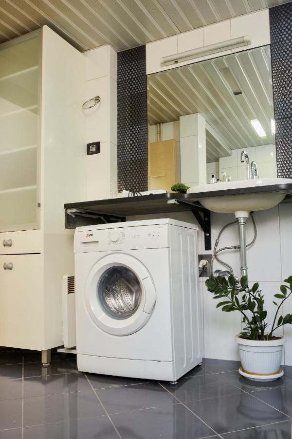 Diamond Butterfly Apartment 斯科普里 外观 照片